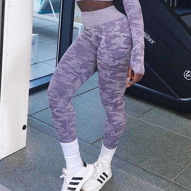 Seamless Camo Yoga Sets with Sports Bra, High Waist Leggings and long-sleeved top