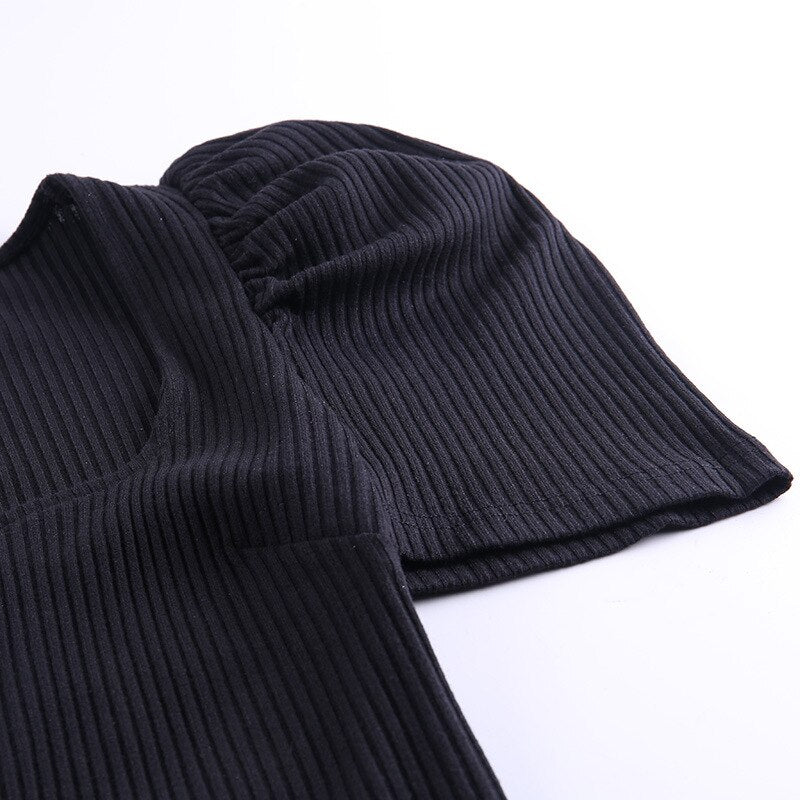 Deep V-neck Puff Sleeve Bodysuit - 2 Colors